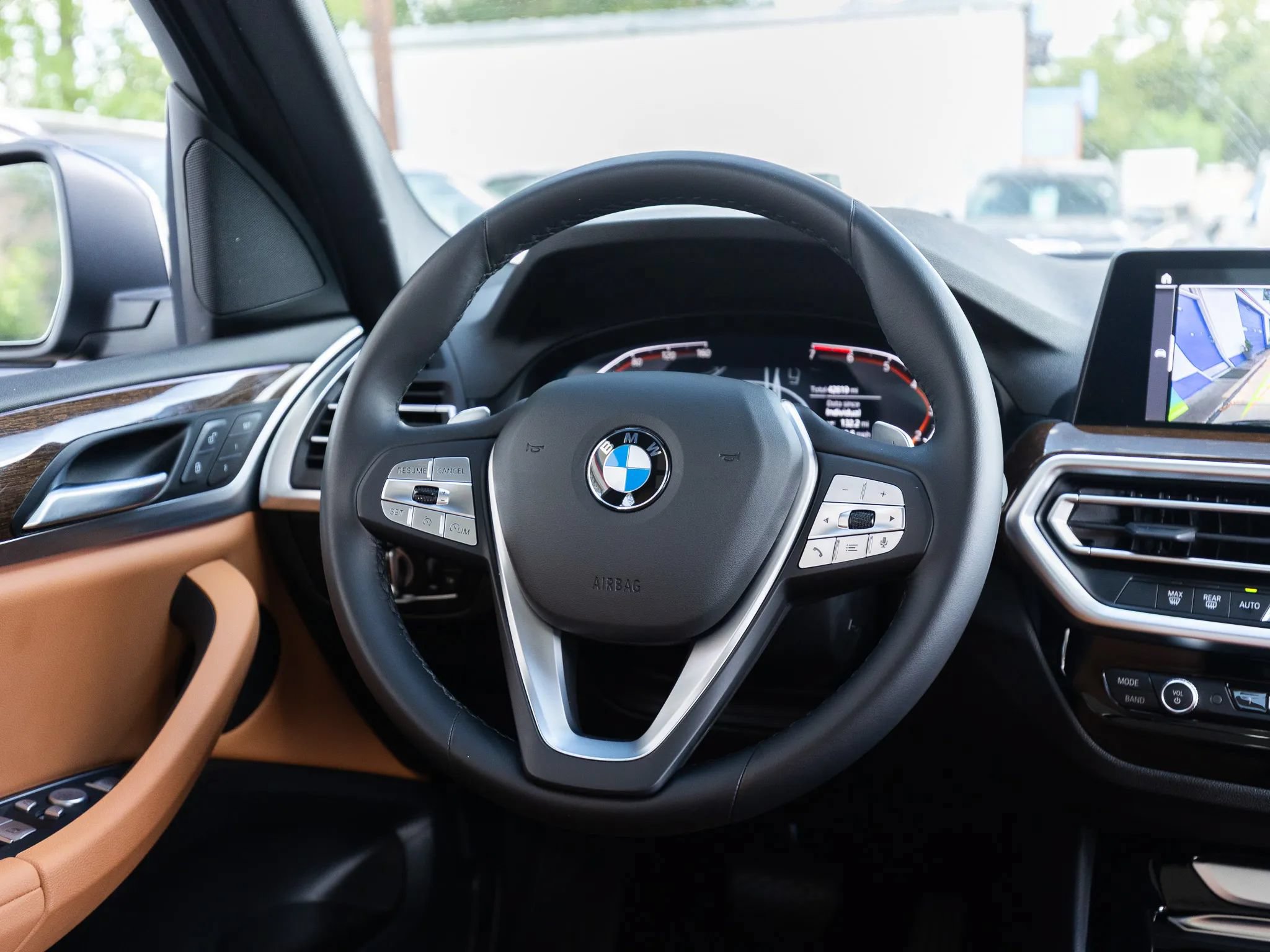 Used 2024 BMW X3 sDrive30i w/ Convenience Package RWD image 32