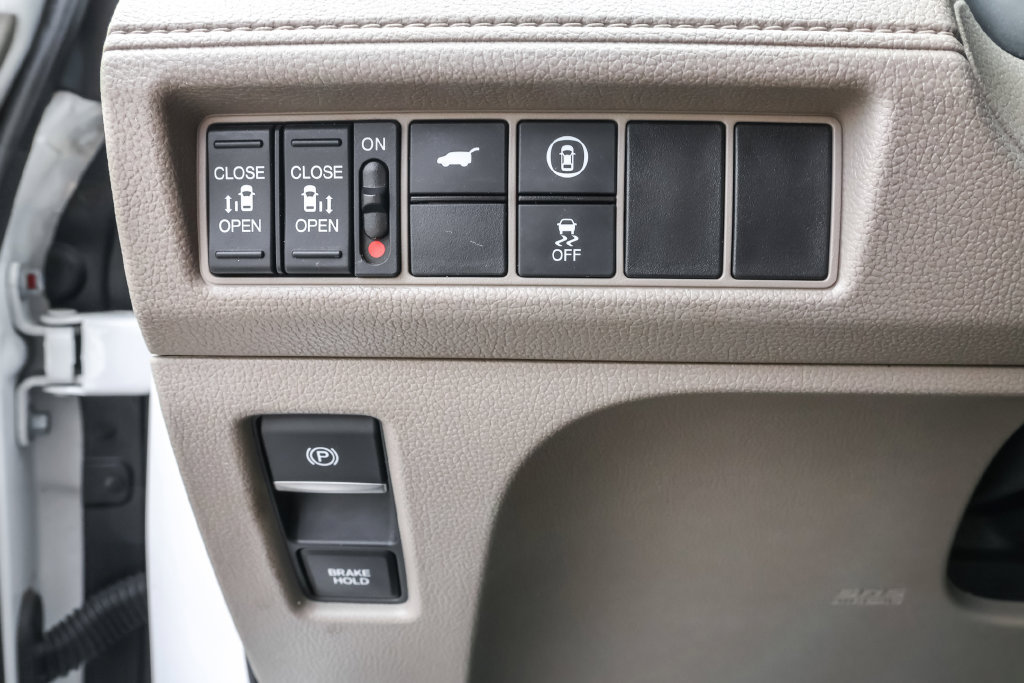 Used 2024 Honda Odyssey EX-L image 18