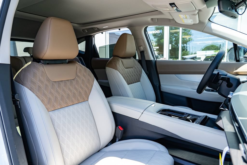 New 2026 Nissan Murano Platinum w/ Cargo Package AWD/4WD image 26