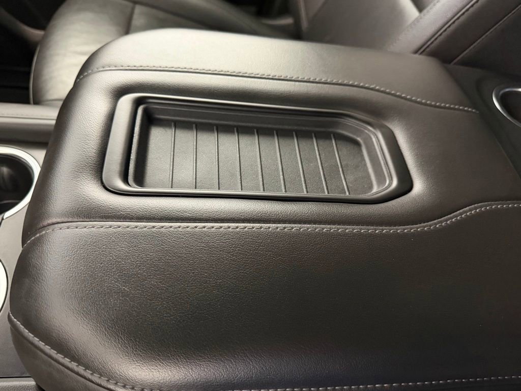 Used 2024 Chevrolet Tahoe LT image 17