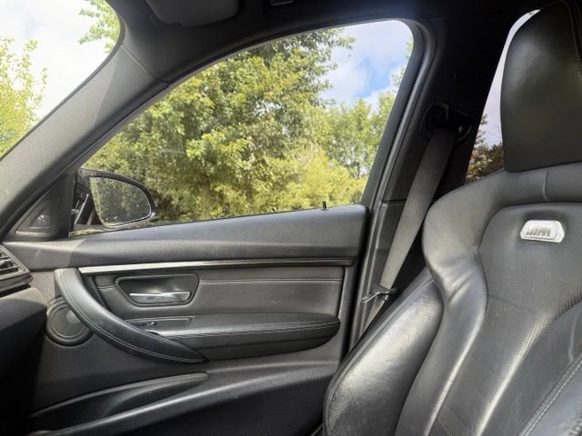 Used 2015 BMW M3 RWD image 13