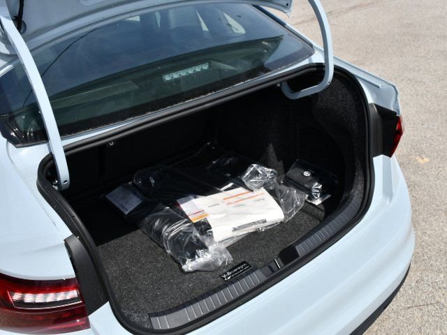 New 2026 Volkswagen Jetta GLI Autobahn FWD image 27