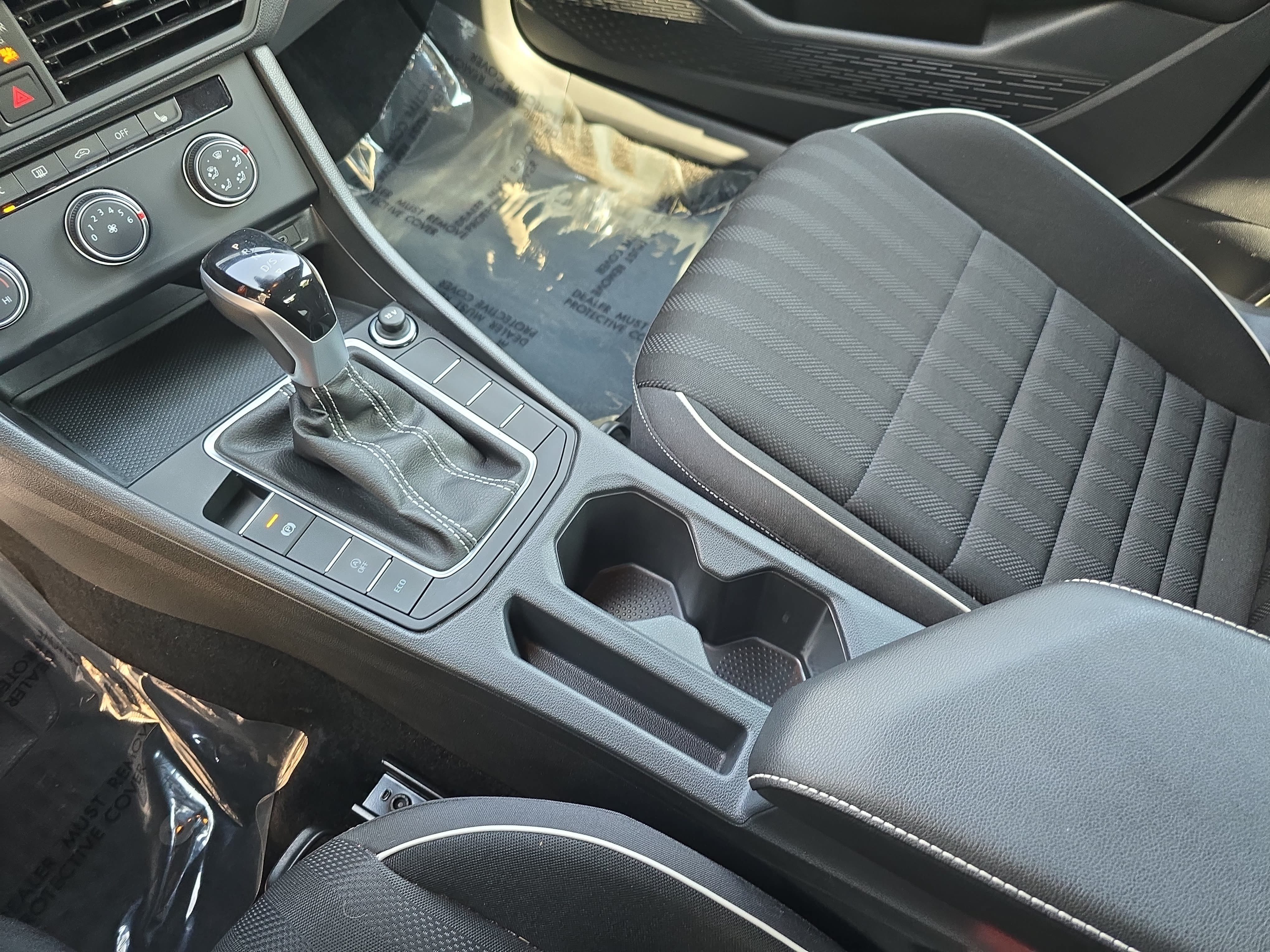 Certified 2024 Volkswagen Jetta Sport FWD image 24