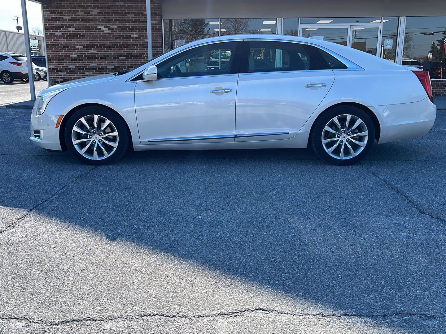 Used 2015 Cadillac XTS Luxury w/ Driver Awareness Package image 2