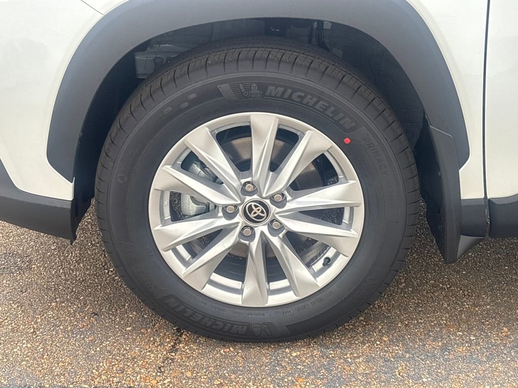 New 2026 Toyota Corolla Cross LE image 24