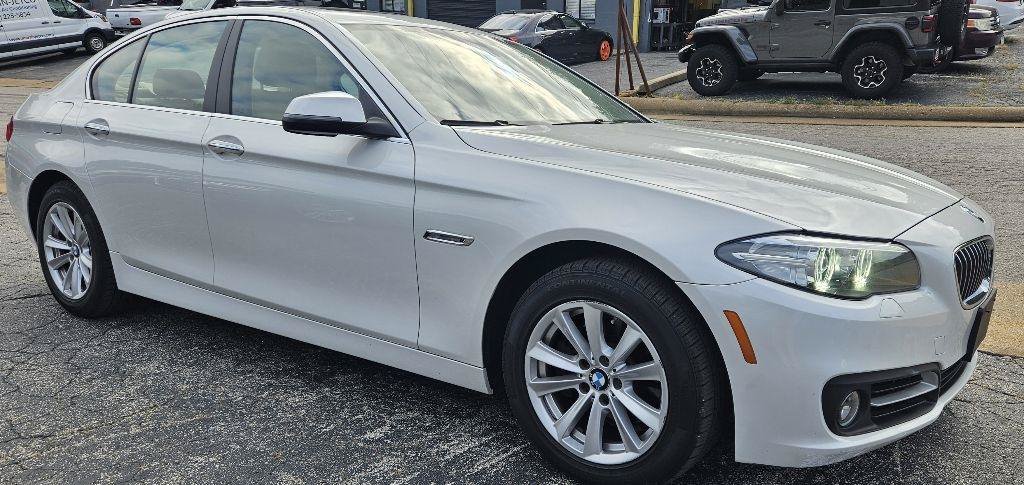 Used 2015 BMW 528i xDrive Sedan AWD/4WD image 5