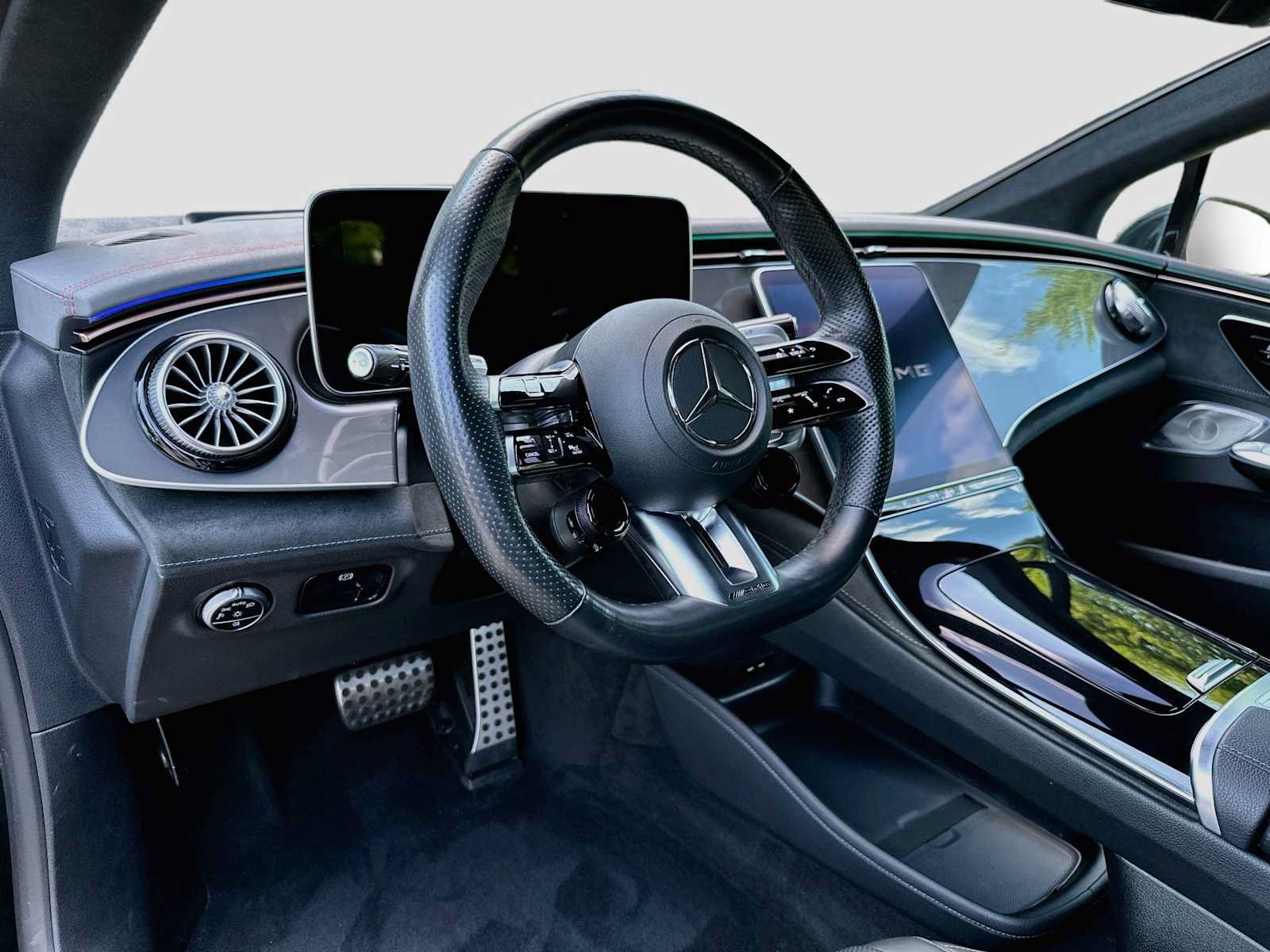 Certified 2023 Mercedes-Benz EQE AMG 4MATIC Sedan image 9
