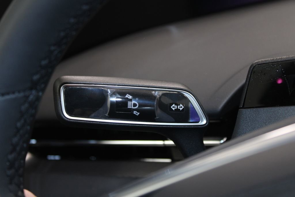 New 2026 Lincoln Nautilus Premier w/ Equipment Group 102A image 38