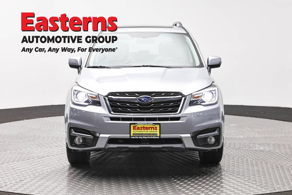Used 2017 Subaru Forester 2.5i Touring w/ Popular Package #2 AWD/4WD image 2