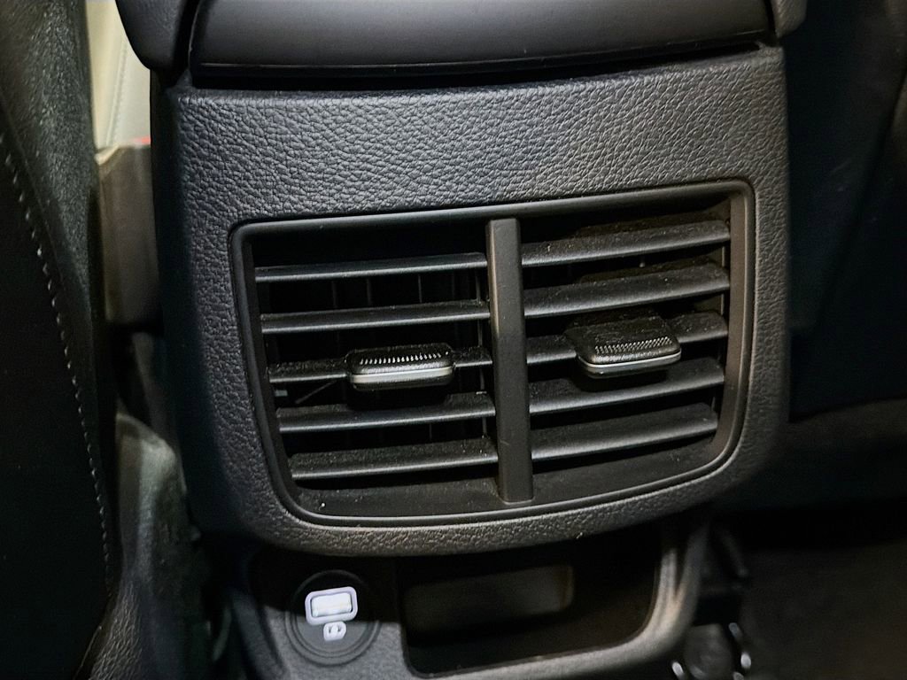 Used 2022 Kia Seltos S AWD/4WD image 28