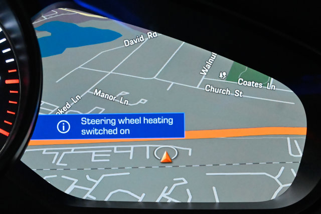 Used 2021 Porsche Cayenne S image 21