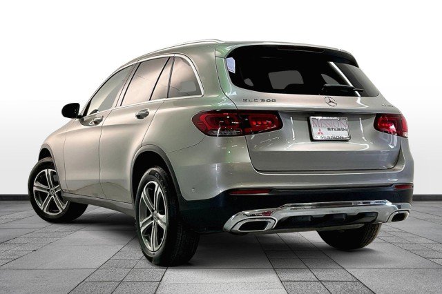 Used 2021 Mercedes-Benz GLC 300 4MATIC w/ Premium Package image 11