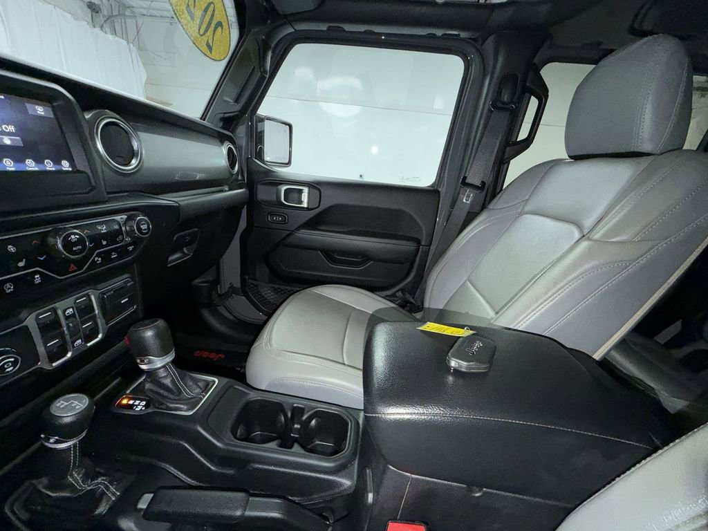 Used 2020 Jeep Gladiator Overland w/ Safety Group image 5