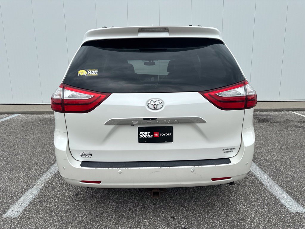 Used 2015 Toyota Sienna Limited Premium AWD/4WD image 6