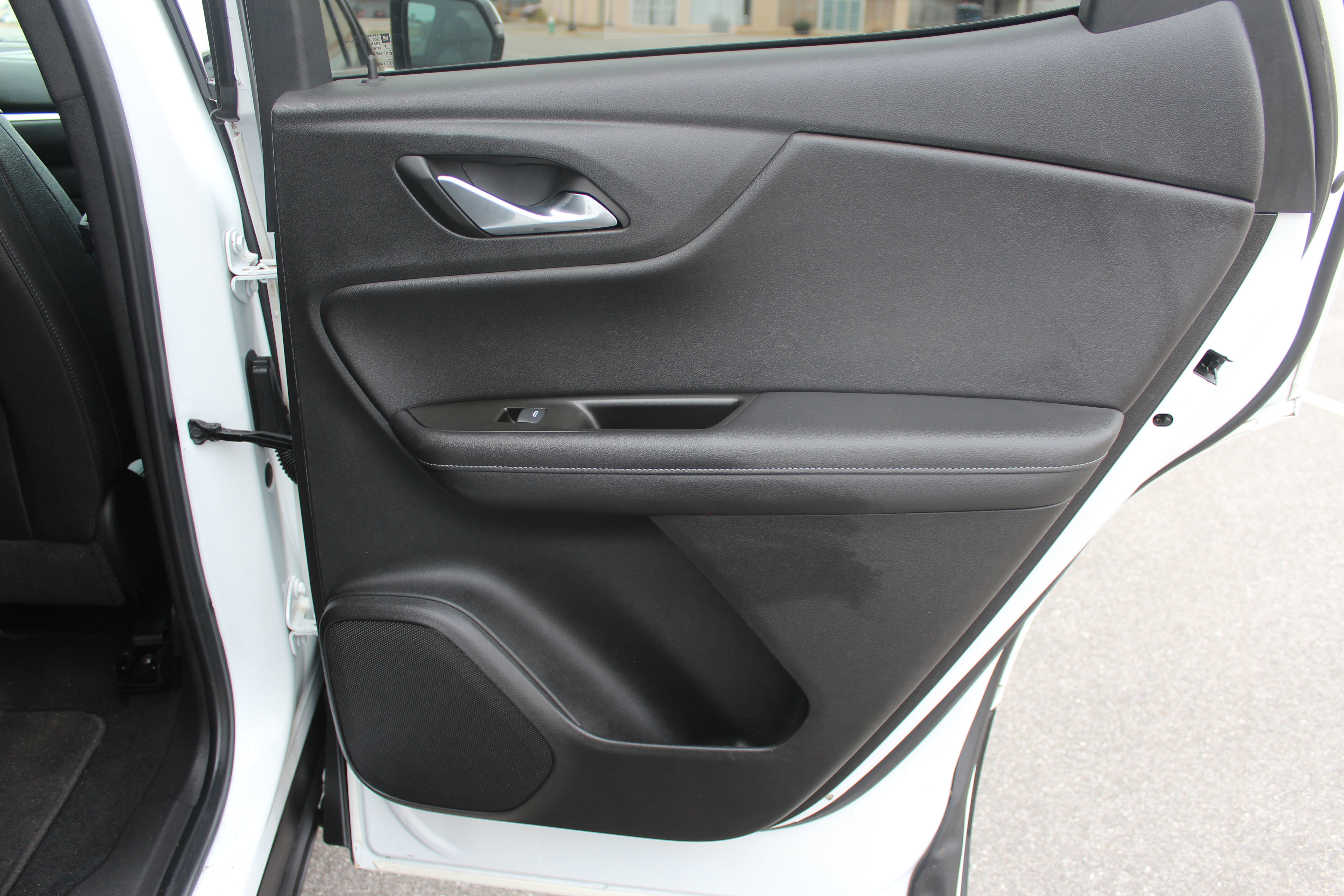 Used 2022 Chevrolet Blazer LT image 47