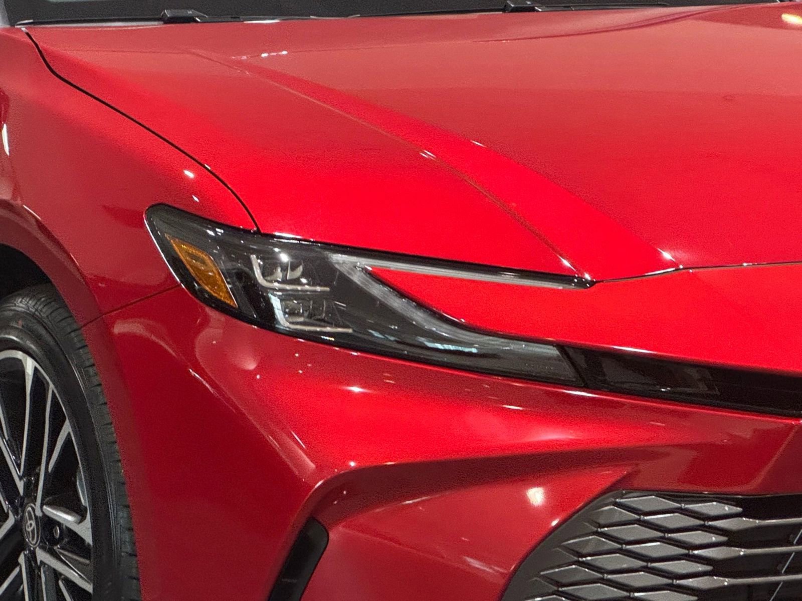 New 2026 Toyota Camry XLE AWD/4WD image 4