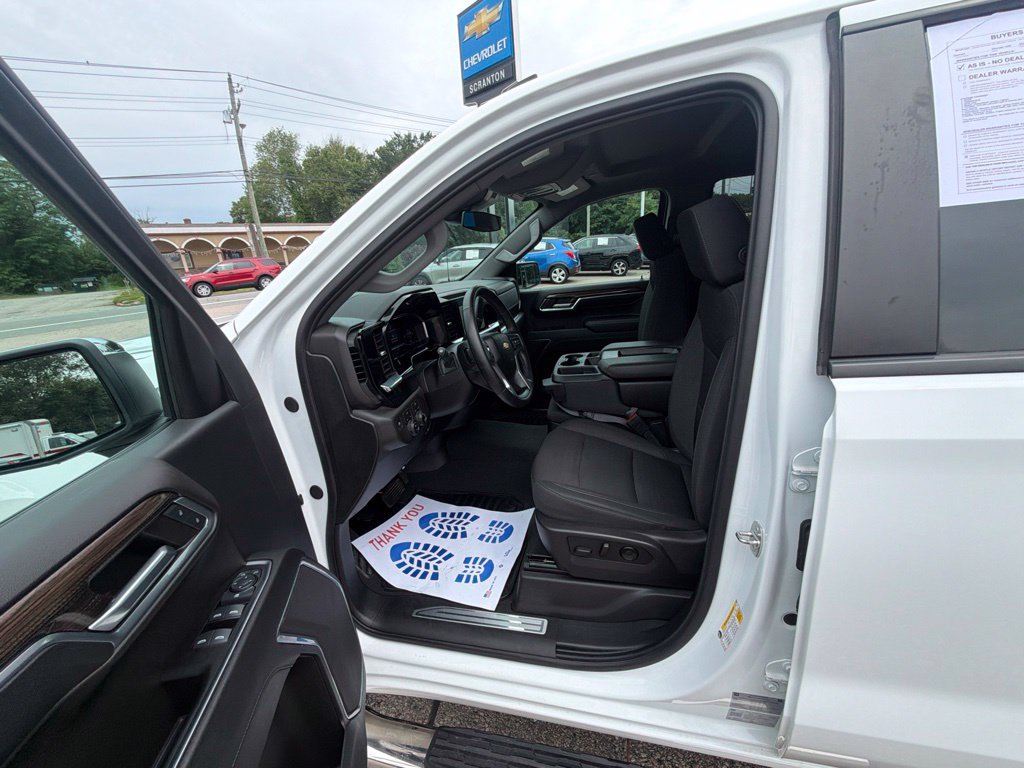 Certified 2024 Chevrolet Silverado 1500 LT AWD/4WD image 31