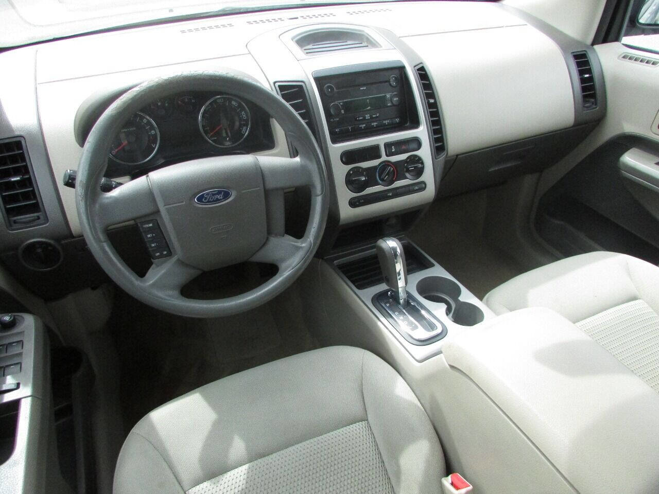 Used 2007 Ford Edge SE image 20
