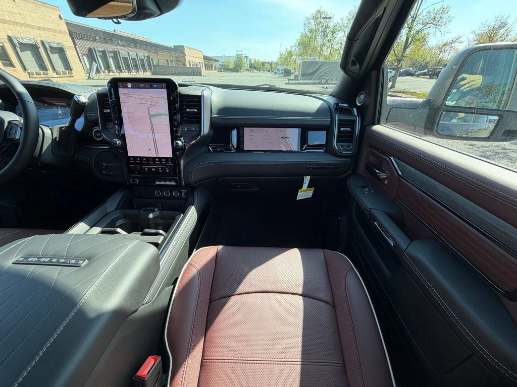 New 2026 RAM 2500 Limited AWD/4WD image 15