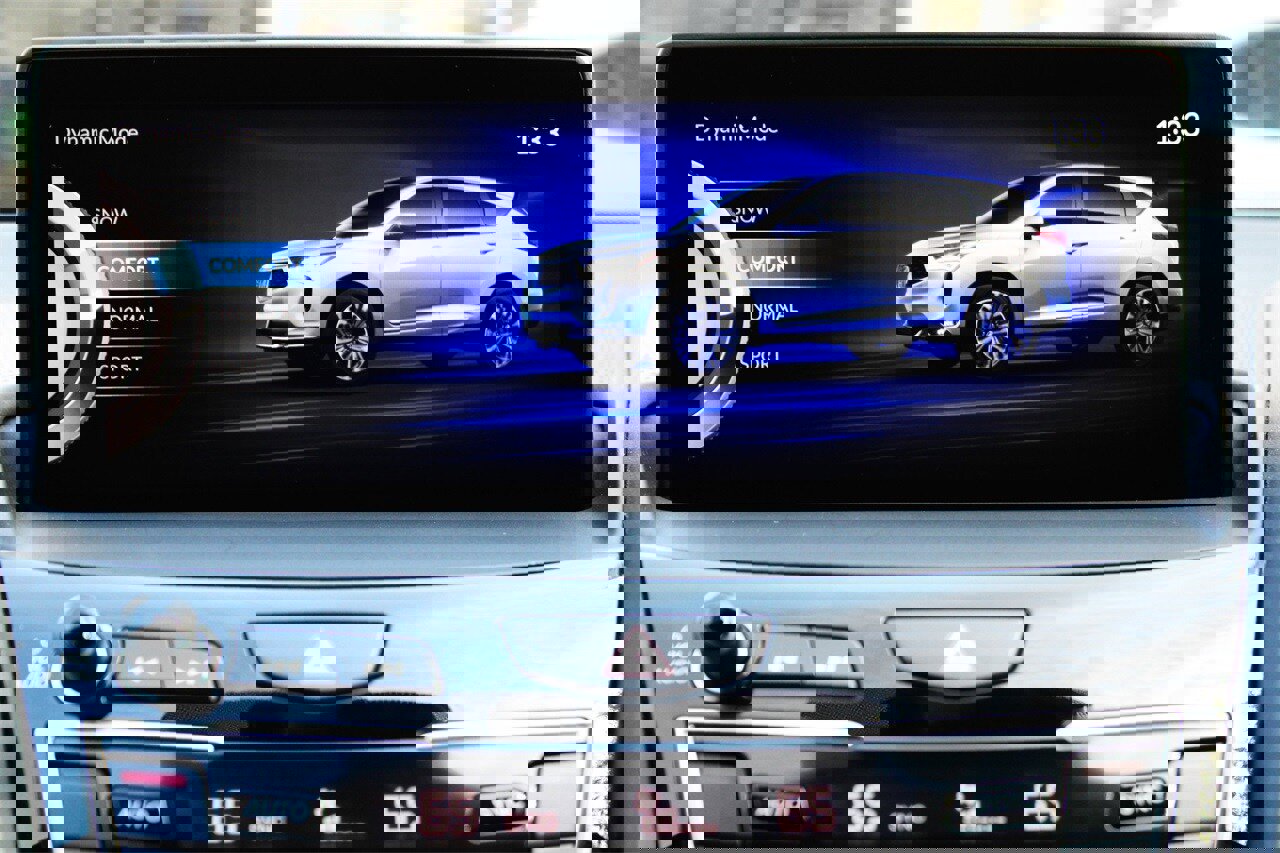 Certified 2024 Acura RDX Premium SH-AWD image 19