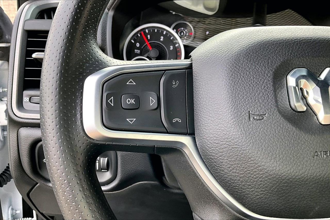 New 2025 RAM 5500 Tradesman AWD/4WD image 27