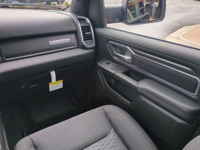 New 2026 RAM 1500 Big Horn AWD/4WD image 17