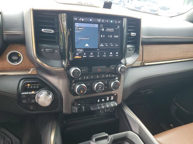 Used 2022 RAM 1500 Limited w/ Body Color Bumper Group AWD/4WD image 15