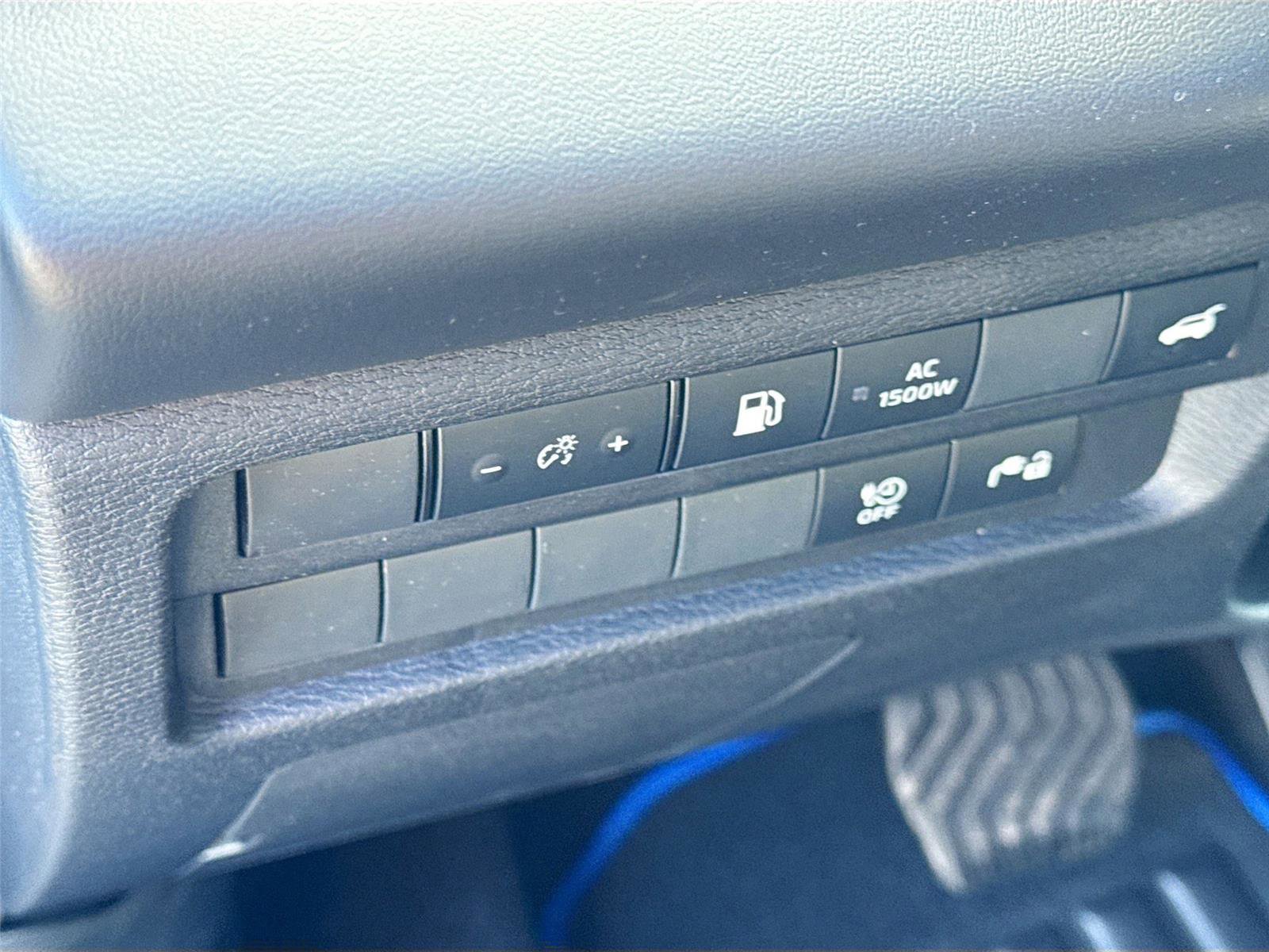 New 2025 Mitsubishi Outlander SEL image 10