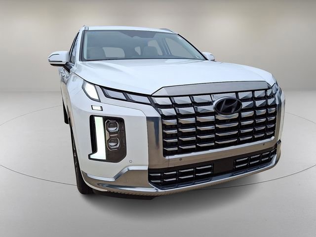 Used 2024 Hyundai Palisade Calligraphy AWD/4WD image 2