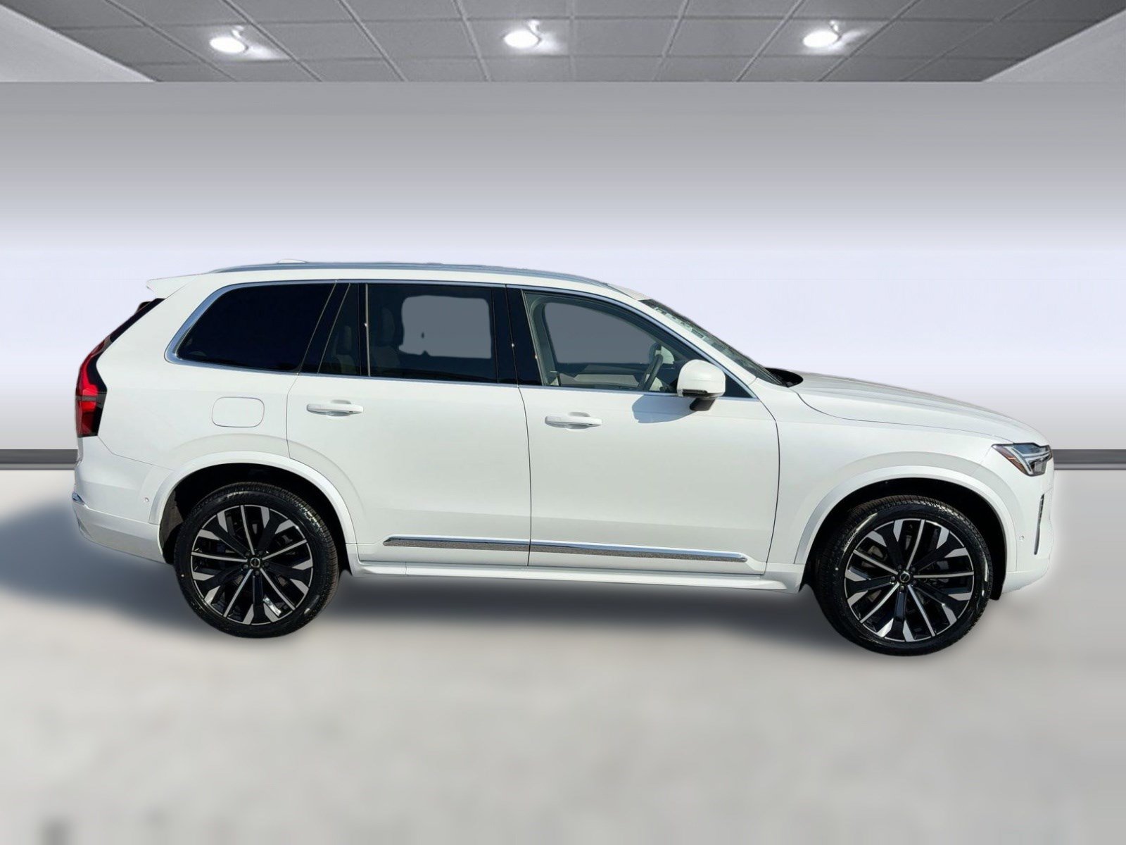 New 2026 Volvo XC90 T8 Ultra w/ Protection Package Premier AWD/4WD image 7