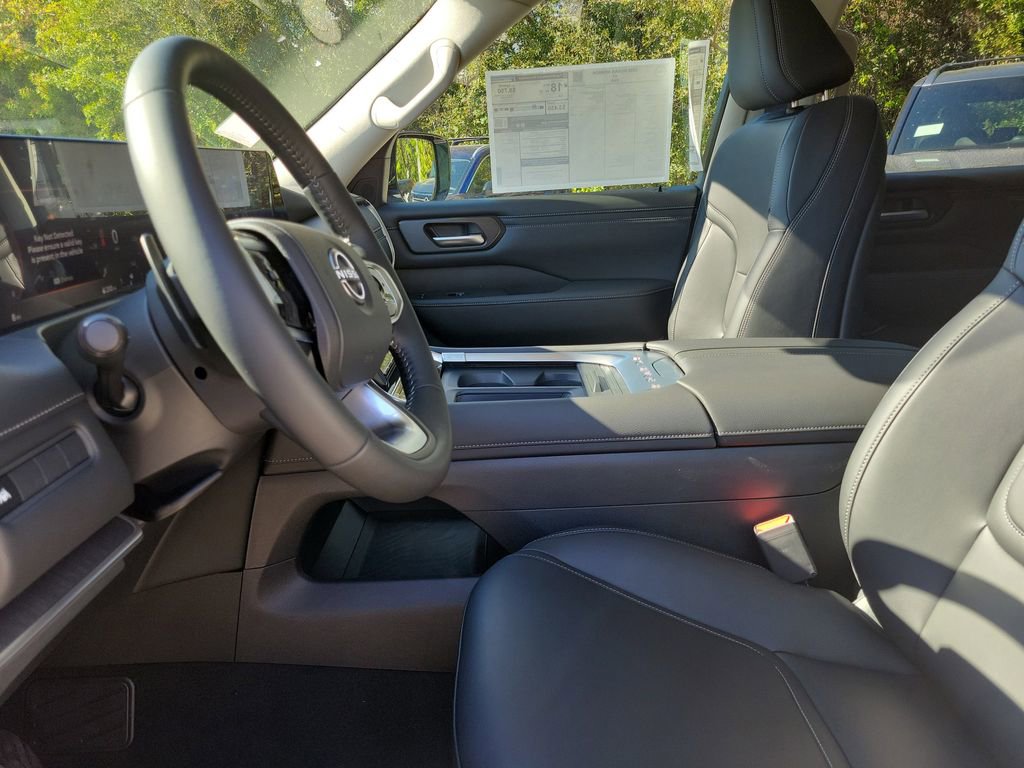 New 2026 Nissan Armada SV image 23