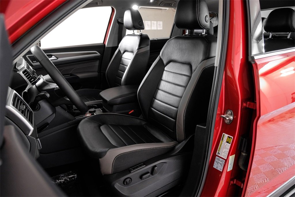 Used 2021 Volkswagen Atlas SEL Premium image 4