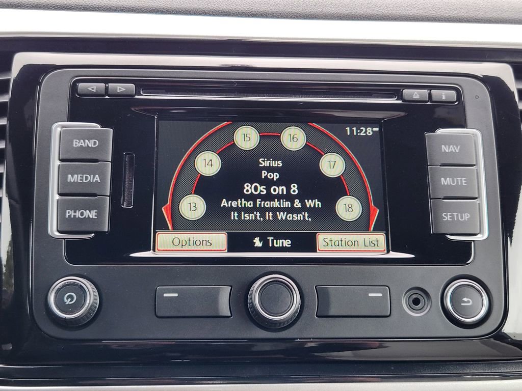 Used 2015 Volkswagen Beetle 1.8T image 20