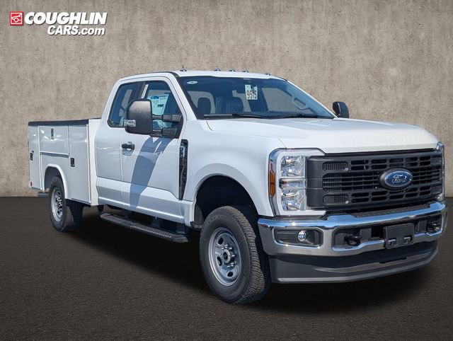 New 2026 Ford F250 XL w/ XL Chrome Package
