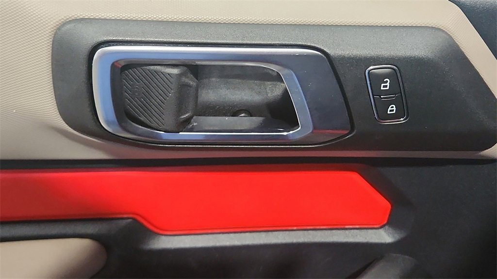 Used 2023 Ford Bronco Big Bend image 17