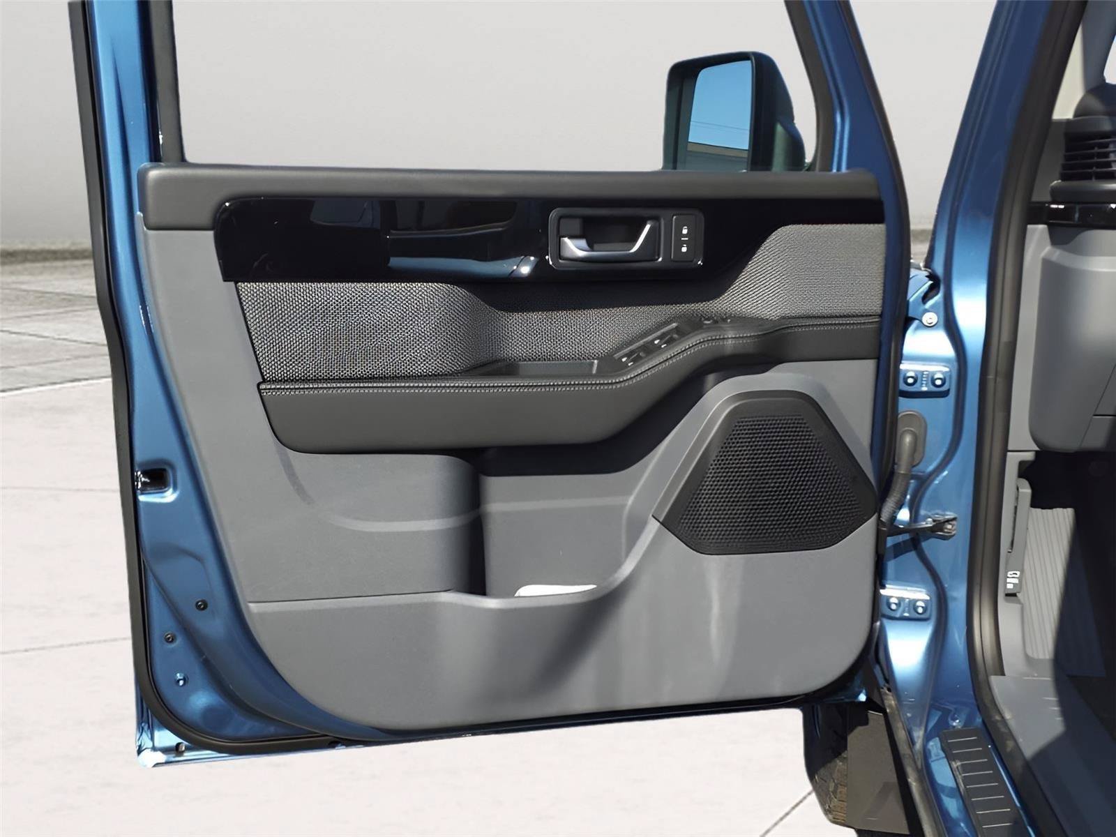 New 2024 INEOS Grenadier Station Wagon AWD/4WD image 10