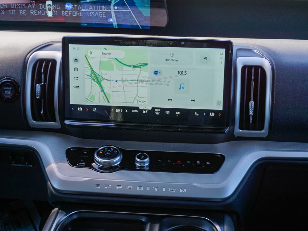 New 2025 Ford Expedition Active image 15