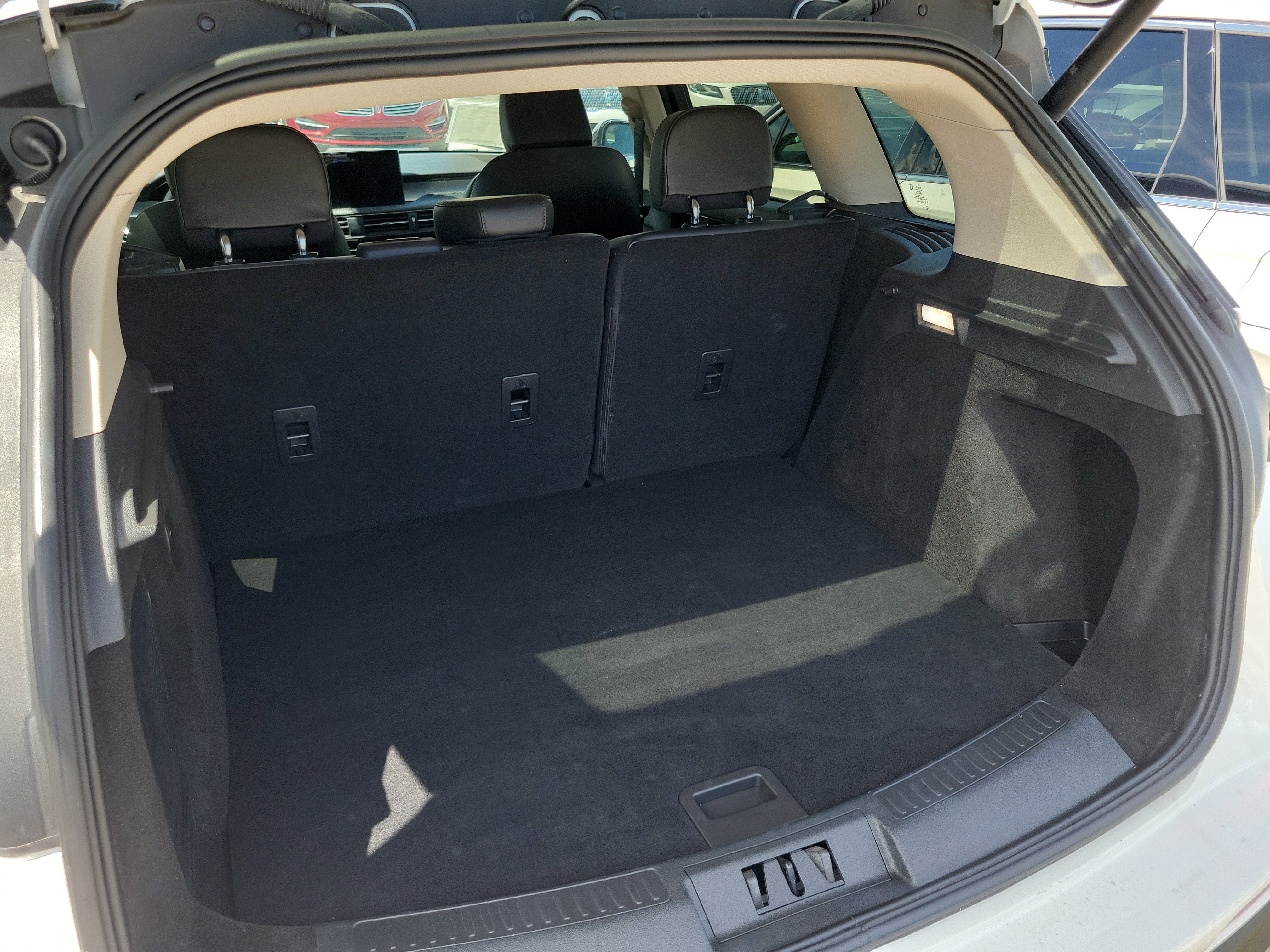 Used 2024 Lincoln Corsair FWD image 6