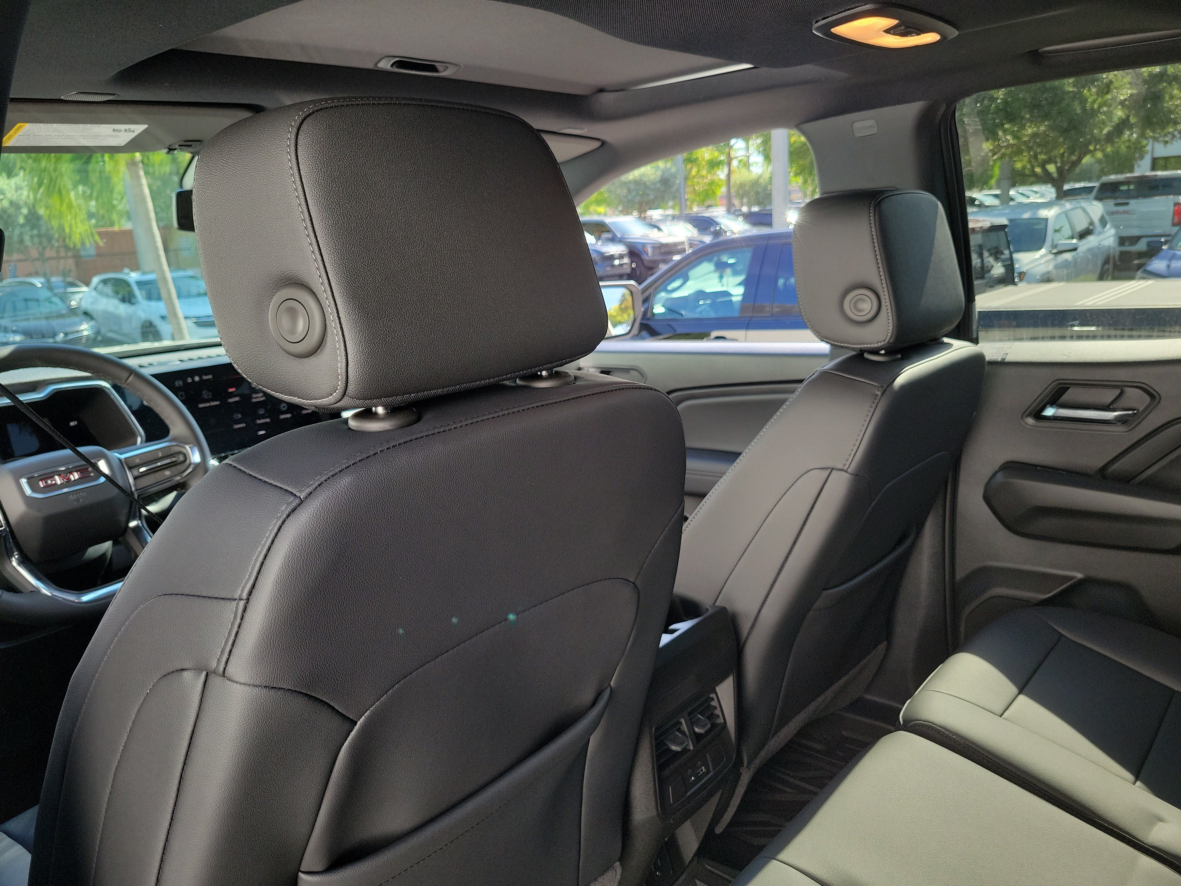 New 2026 GMC Canyon Elevation w/ Convenience Package RWD image 13