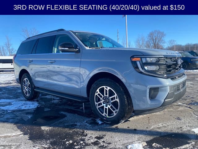 New 2026 Ford Expedition Active image 10