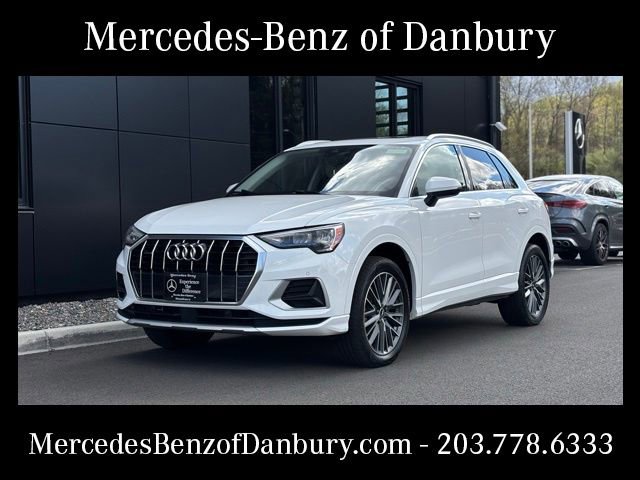 Used 2022 Audi Q3 2.0T Premium w/ Convenience Package AWD/4WD image 1