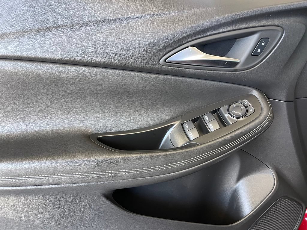Used 2024 Buick Encore GX Preferred FWD image 8