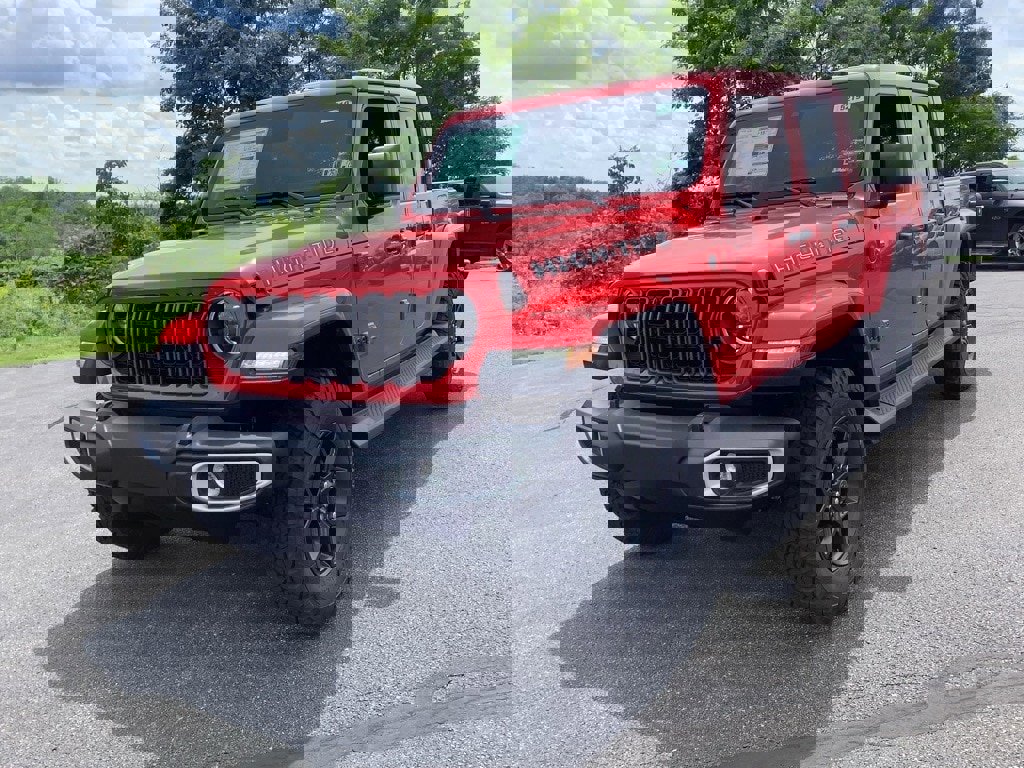 New 2025 Jeep Gladiator Sport image 8