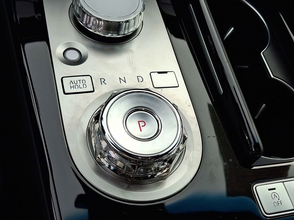 Used 2025 Genesis G80 2.5T Sport Prestige image 12