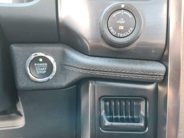 Used 2024 Ford F150 Lightning Lariat image 21