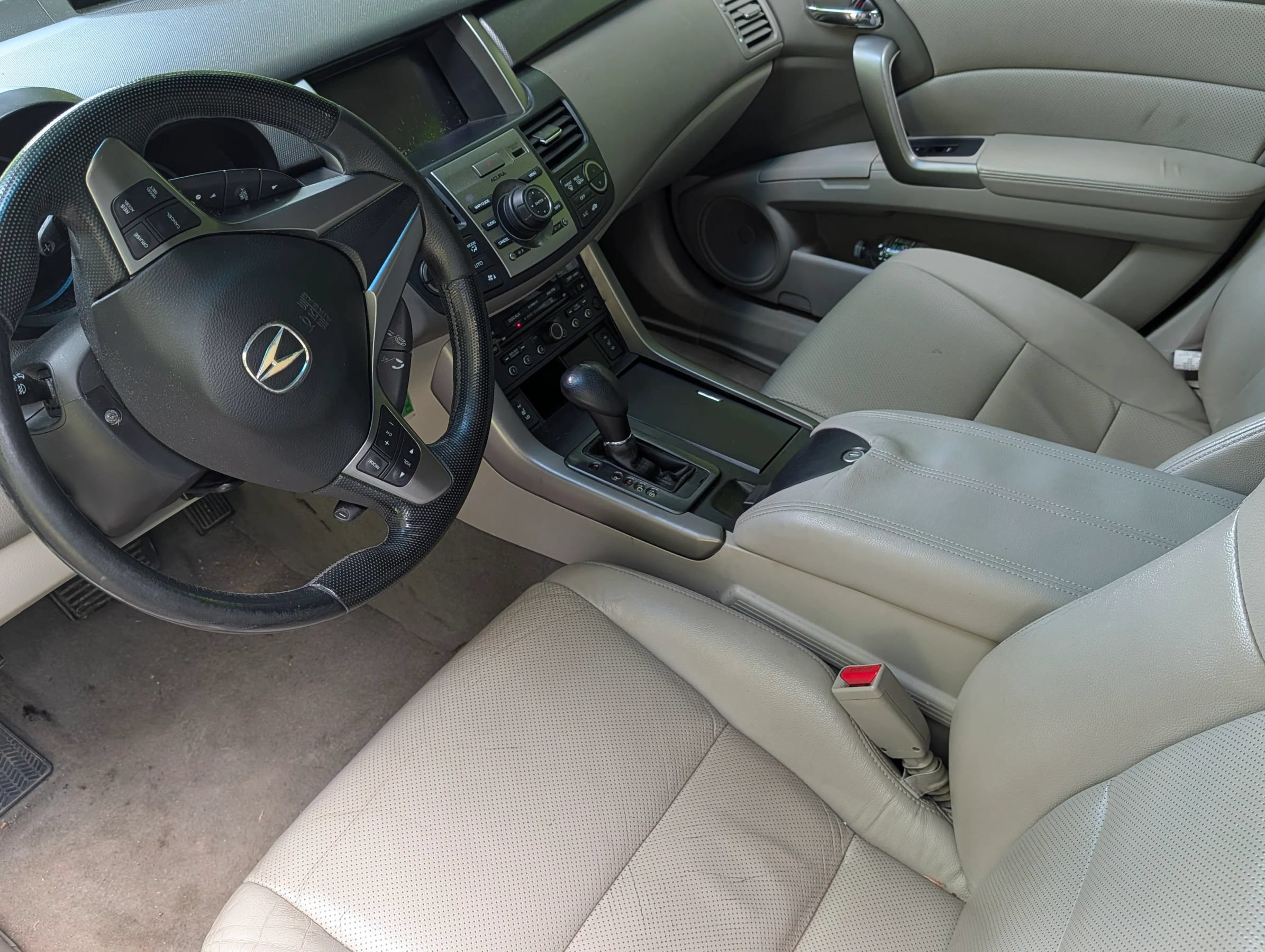 Used 2010 Acura RDX SH-AWD w/ Technology Package image 9