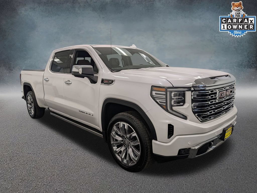 Used 2025 GMC Sierra 1500 Denali w/ Denali Reserve Package AWD/4WD image 3
