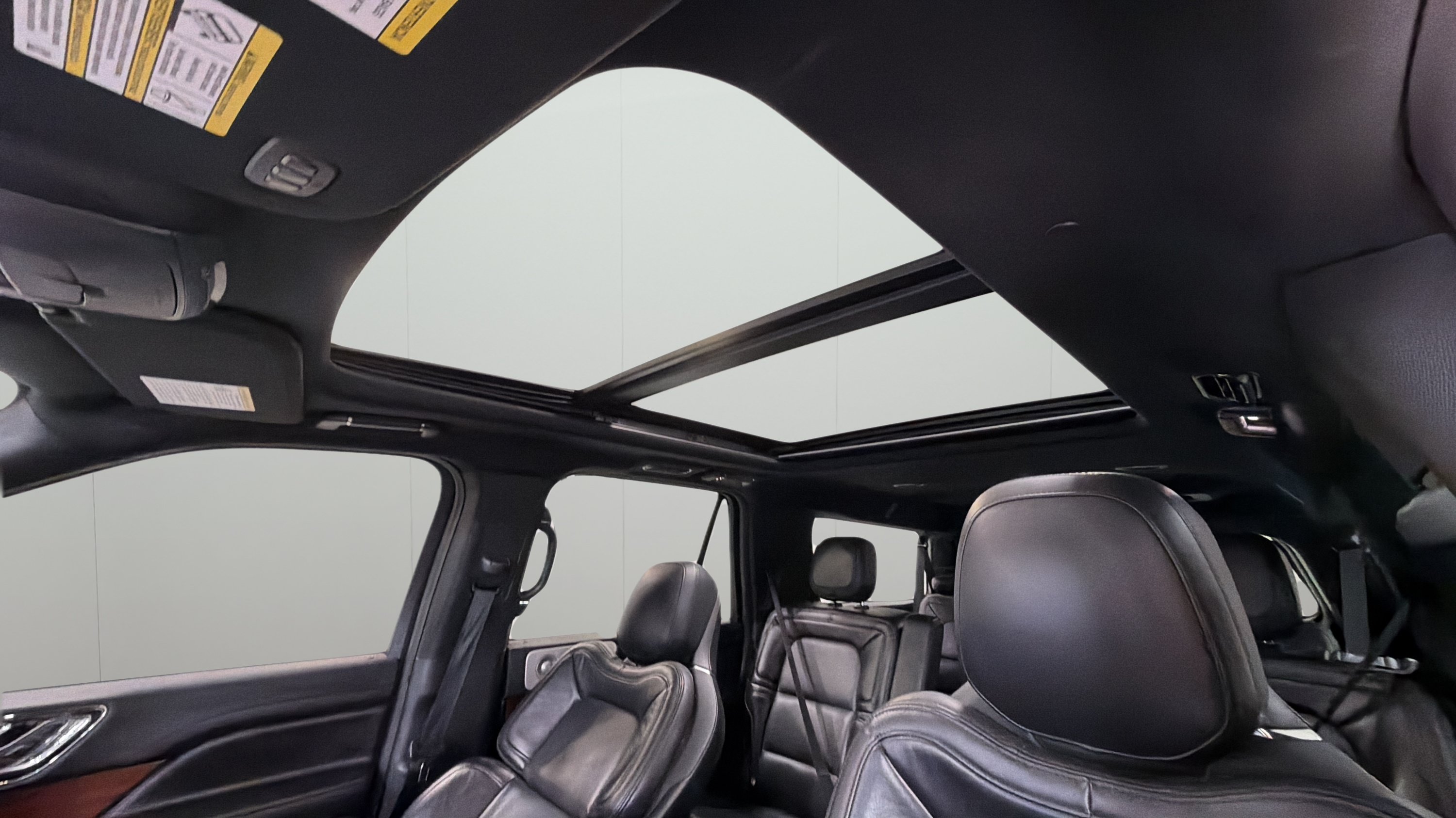 Used 2021 Lincoln Navigator L Reserve RWD image 18