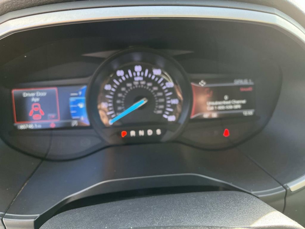 Used 2019 Ford Edge SEL w/ Equipment Group 201A image 33