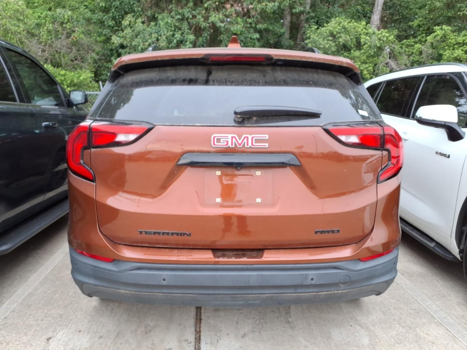 Used 2019 GMC Terrain SLE w/ Driver Convenience Package image 7